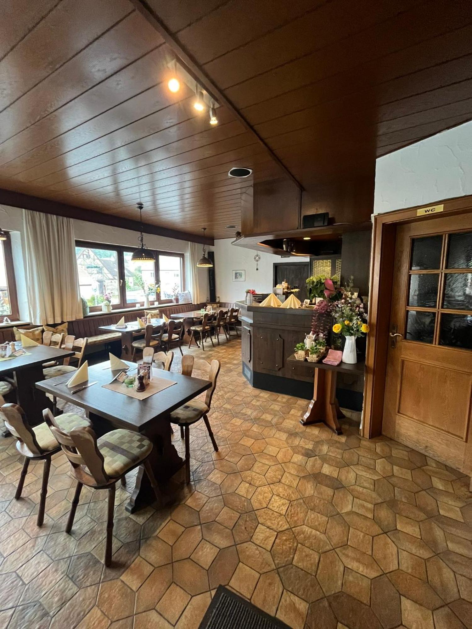 Hotel-Landpension Postwirt キルヒェンシッテンバッハ エクステリア 写真